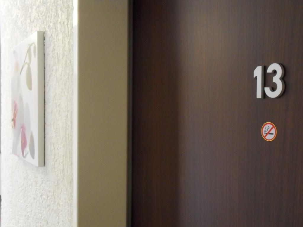 Hotel Linnert Weiterstadt Eksteriør bilde