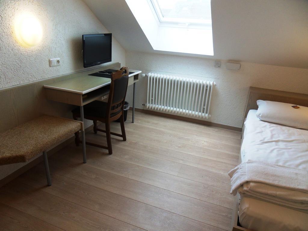 Hotel Linnert Weiterstadt Rom bilde