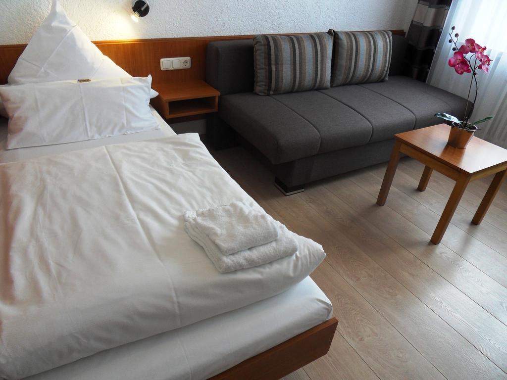 Hotel Linnert Weiterstadt Rom bilde